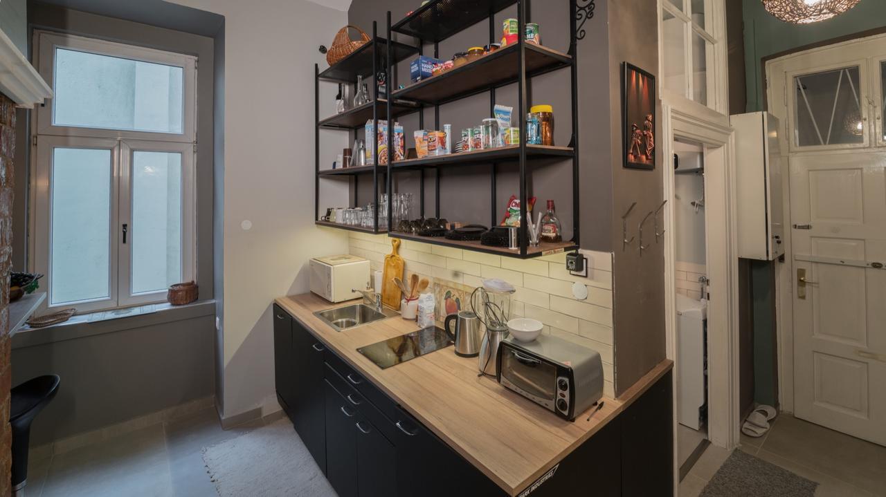 First Budhapest Central Flat Βουδαπέστη Εξωτερικό φωτογραφία